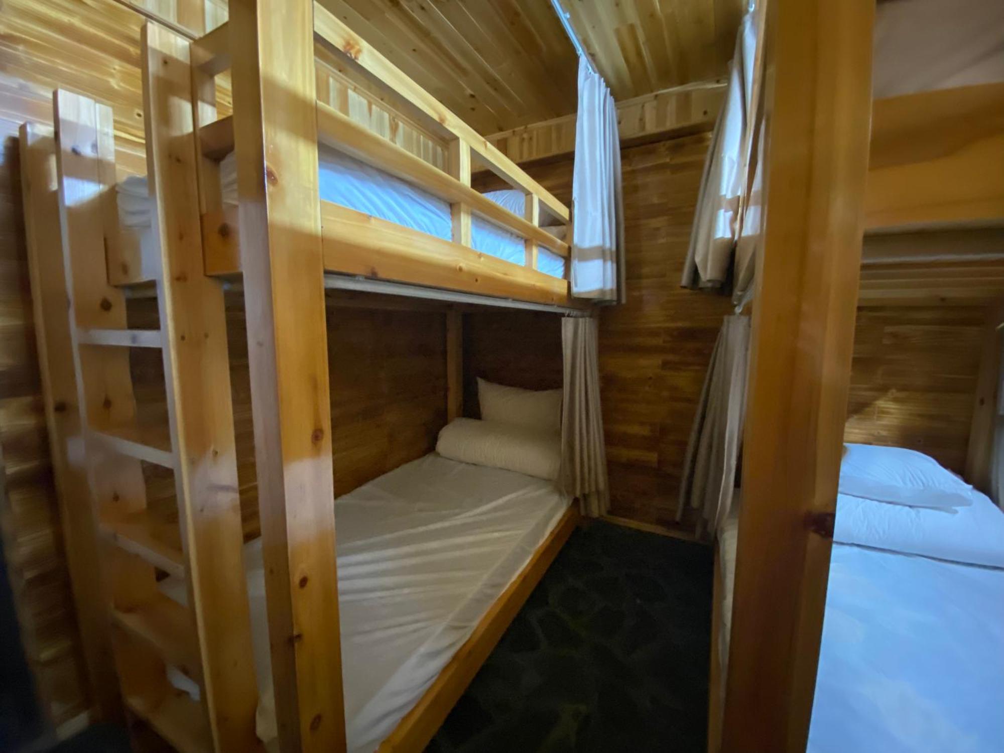 فندق Mt House سابا المظهر الخارجي الصورة